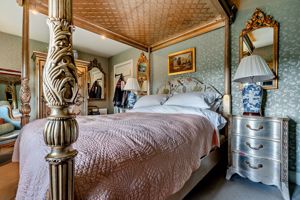 Photo 13- click for photo gallery